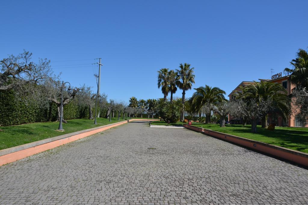 Villa Luigi Hotel & Restaurant Nuova Gestione Villa Rosa Di Martinsicuro المظهر الخارجي الصورة