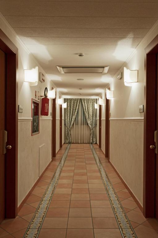 Villa Luigi Hotel & Restaurant Nuova Gestione Villa Rosa Di Martinsicuro المظهر الخارجي الصورة