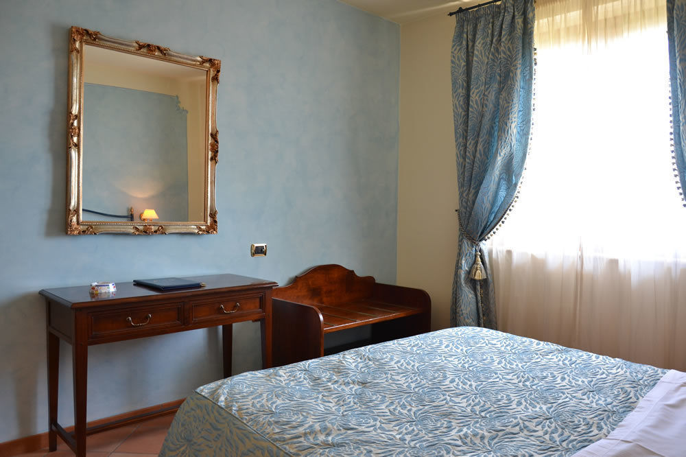 Villa Luigi Hotel & Restaurant Nuova Gestione Villa Rosa Di Martinsicuro المظهر الخارجي الصورة