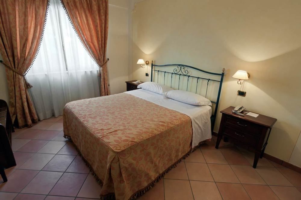 Villa Luigi Hotel & Restaurant Nuova Gestione Villa Rosa Di Martinsicuro المظهر الخارجي الصورة