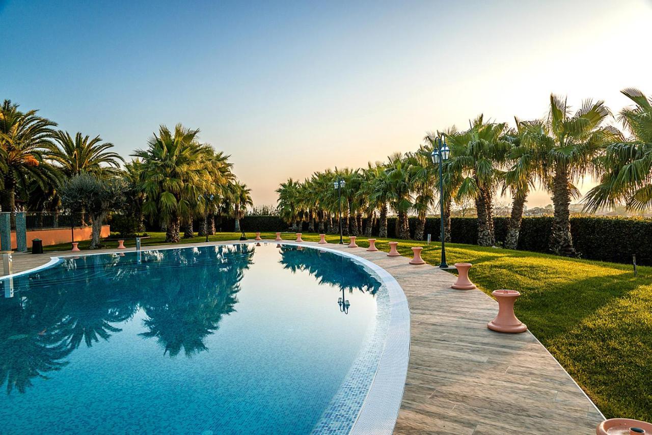 Villa Luigi Hotel & Restaurant Nuova Gestione Villa Rosa Di Martinsicuro المظهر الخارجي الصورة
